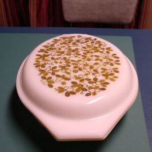 Pyrex Classic Olive & Berry Oval Divided Dish w/ Lid Cottagecore Grandmacore